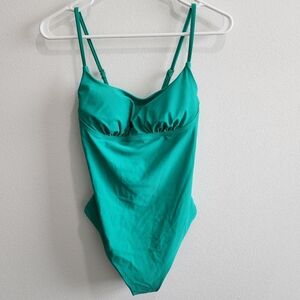 Vibrant Green Spaghetti Strap Dress